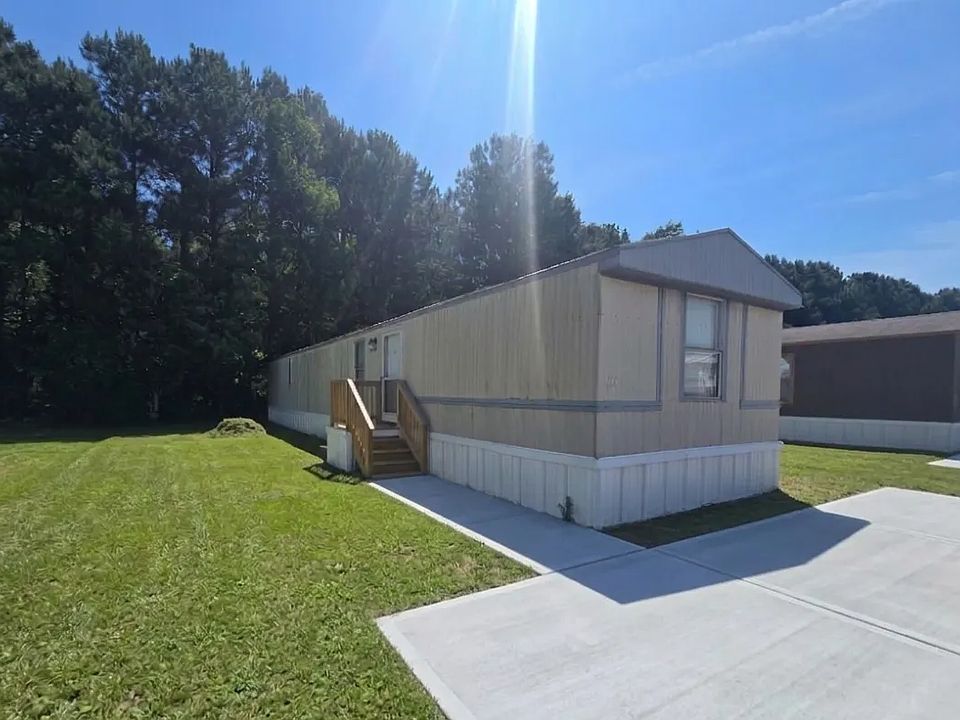 1st image of 1121 Merry Maple Ln #61