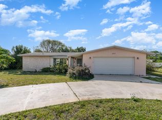 395 Willow Dr, Satellite Beach, FL 32937