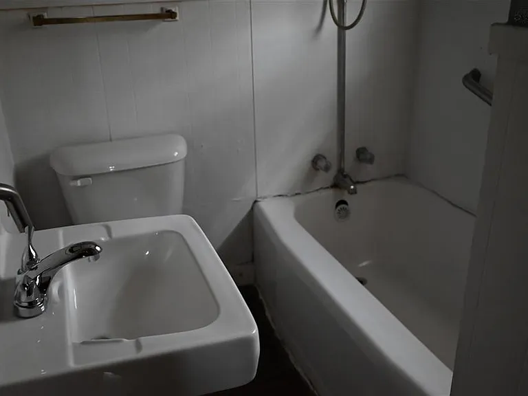 2406 Avenue D — Photo 6