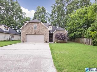 200 Ammersee Lakes Dr, Montevallo, AL 35115
