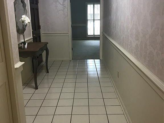 5th image of 1825 Wentworth Dr