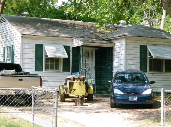 2738 Meadow Ave, Shreveport, LA 71108