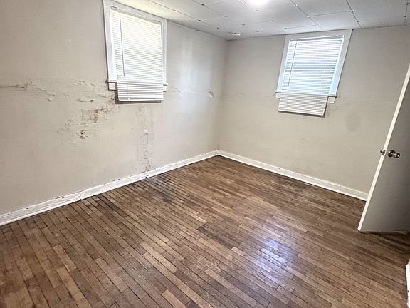 4th image of 505 W 7th St