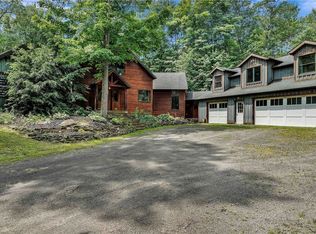 2020 Schrantz Dr, Great Valley, NY 14741