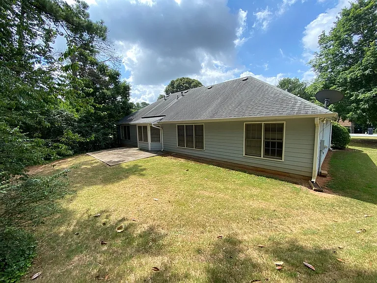 1405 Glenfield Dr — Photo 13