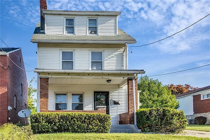 1007 Premier St photo 1