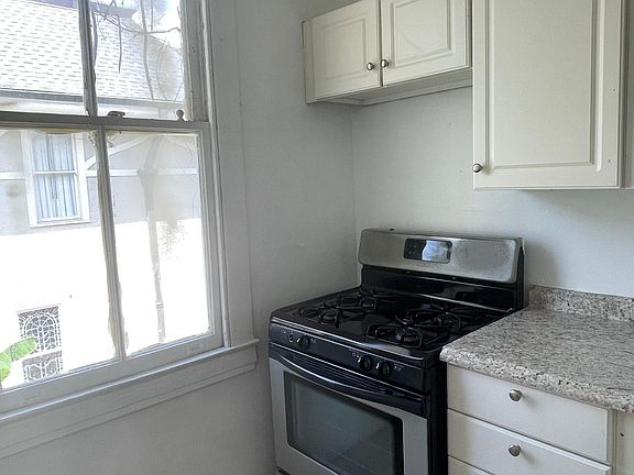 5th image of 4620 Saint Charles Ave APT H