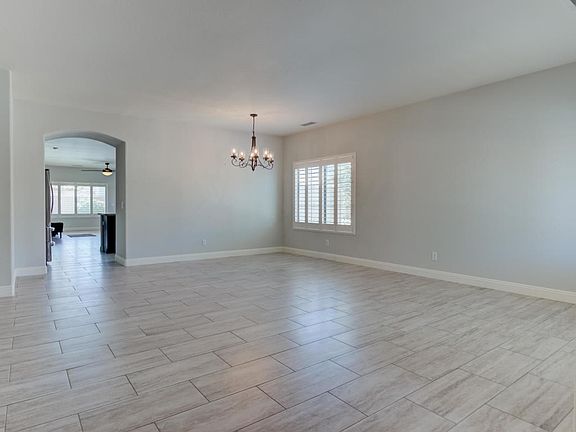 5th image of 17437 W Papago St