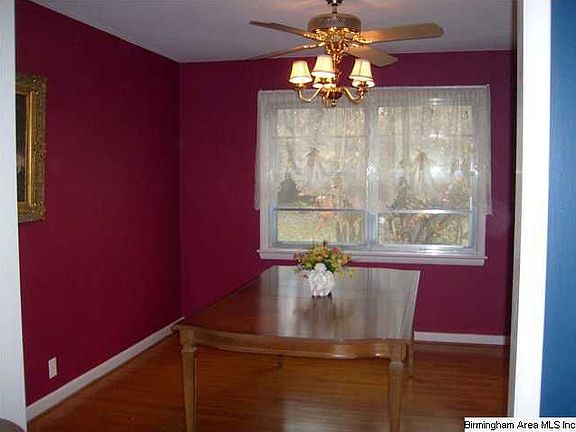 4th image of 2313 Meadowlark Dr