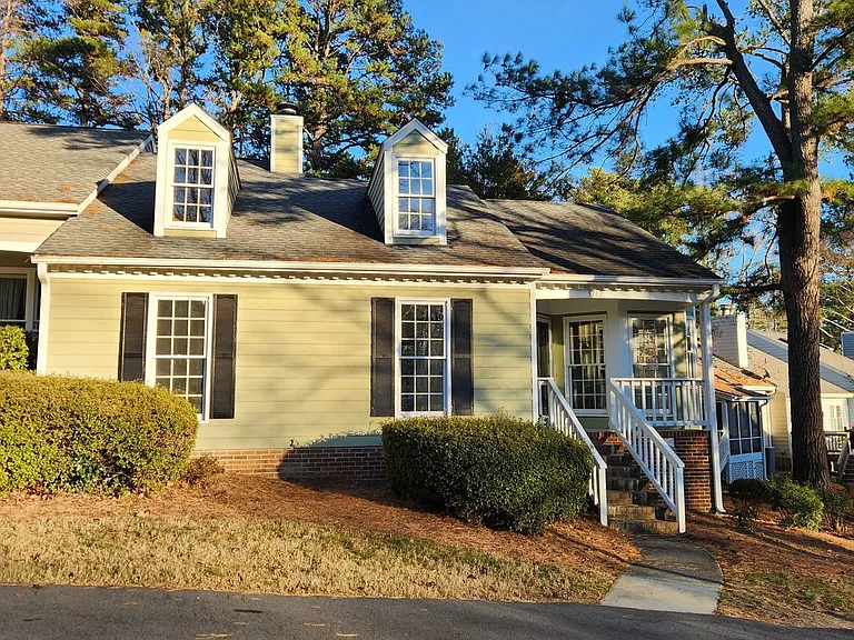 5712 Finsbury Ct — Photo 1