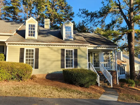 5712 Finsbury Ct, Raleigh, NC 27609