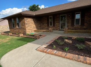 617 SW 26th St, El Reno, OK 73036