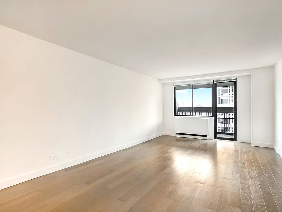 1st image of 200 E 33rd St APT 10J