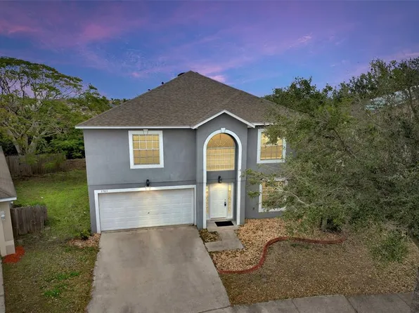 1703 Alhambra Crest Dr, Ruskin, FL 33570