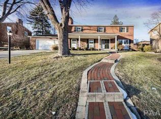 1015 W Burnside Dr, Peoria, IL