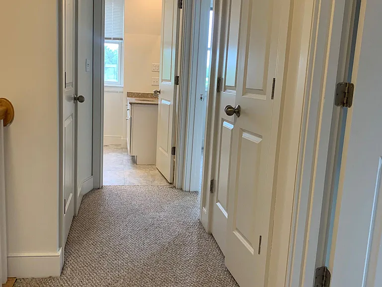 111 2nd St #4 — Photo 15