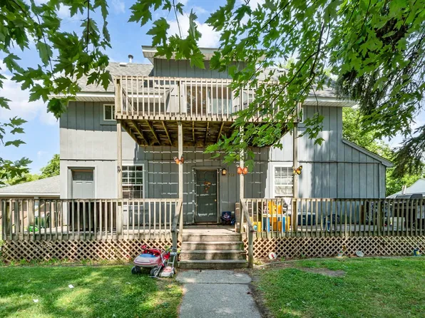 214 W 2nd St, Pinconning, MI 48650