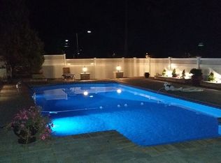 51 Virginia Ave, Freeport, NY 11520