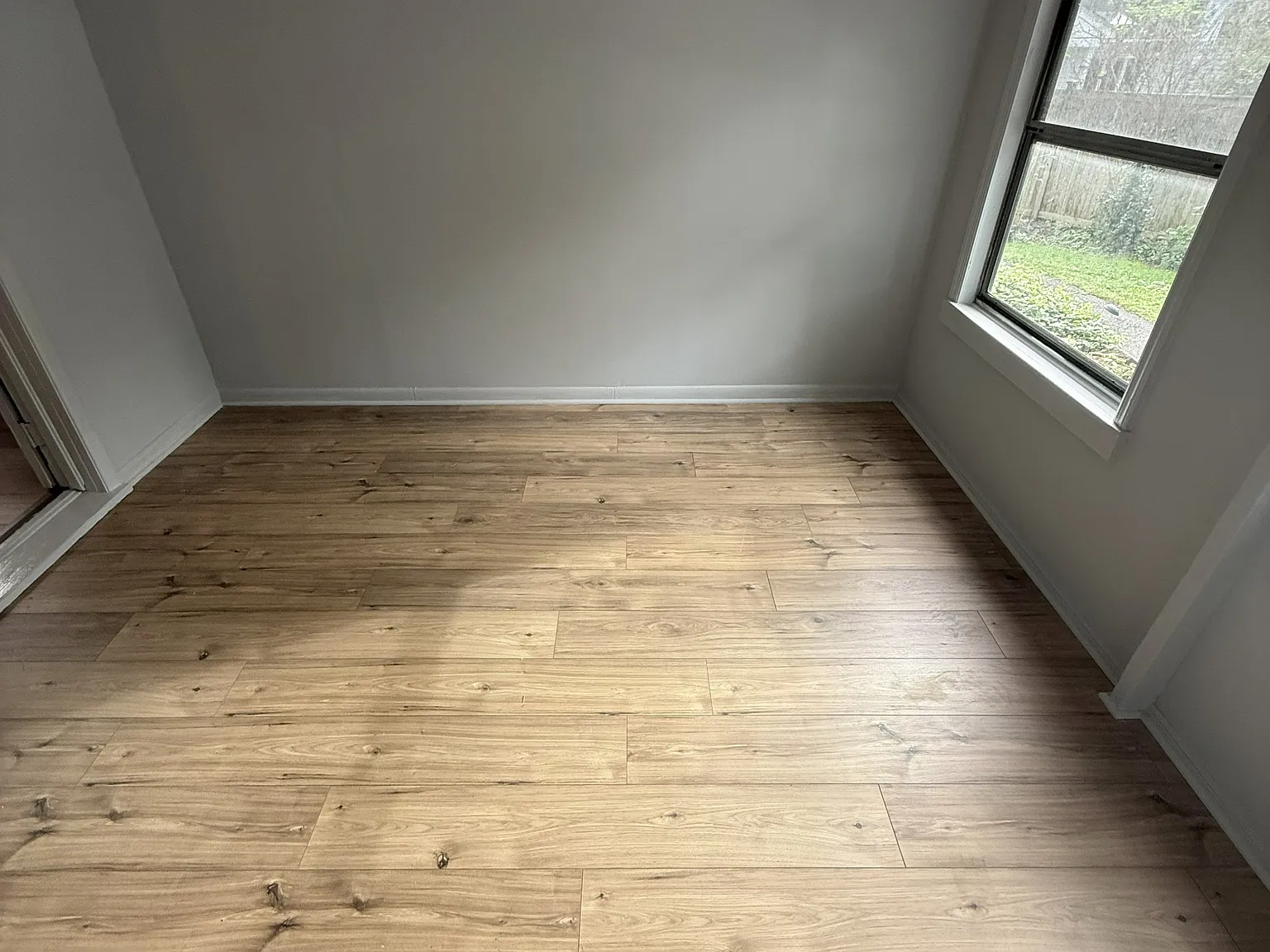 2 bed, 1.5 bath, $4,800 — Photo 2
