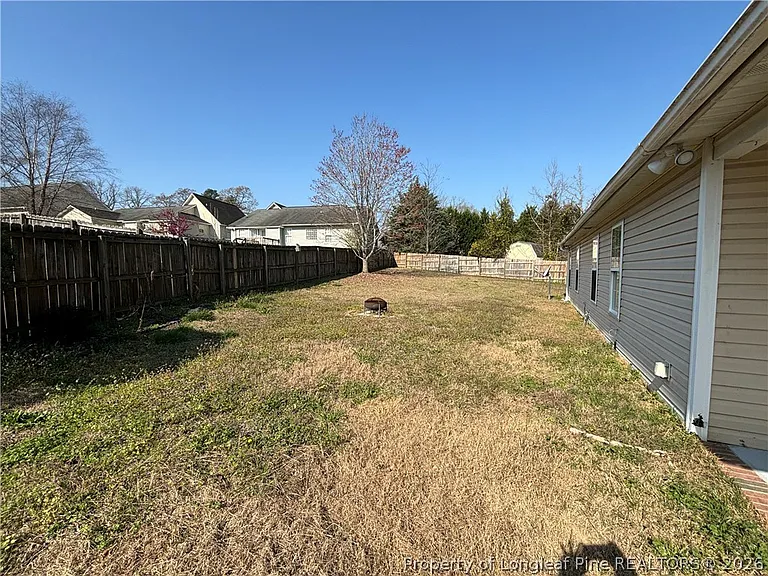 7819 Rosewood Ave — Photo 5