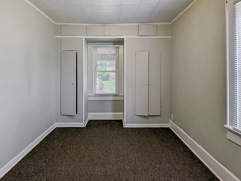 303 N Tillotson Ave — Photo 17