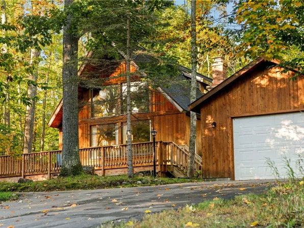 351 Michaywe Dr, Gaylord, MI 49735
