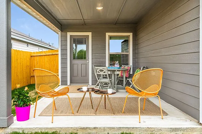 107 Crimson Cir — Photo 33