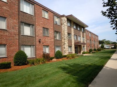 10210 Washington Ave APT 112, Oak Lawn, IL, 60453