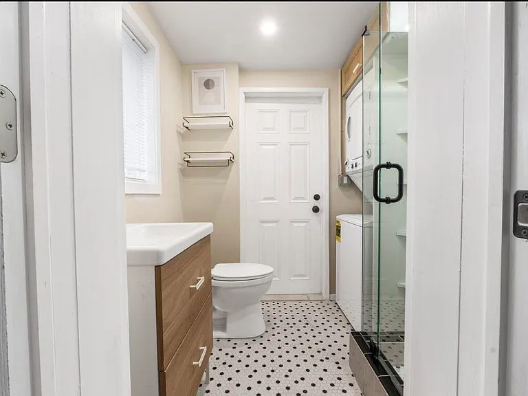 1539 NE 15th Ave — Photo 17