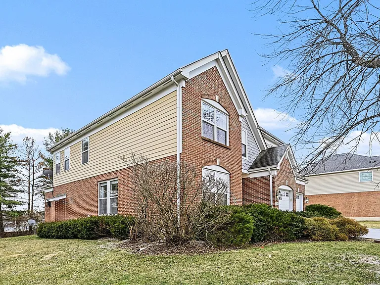 2580 Hingham Ln — Photo 36