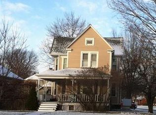 3950 Rocky River Dr, Cleveland, OH 44111