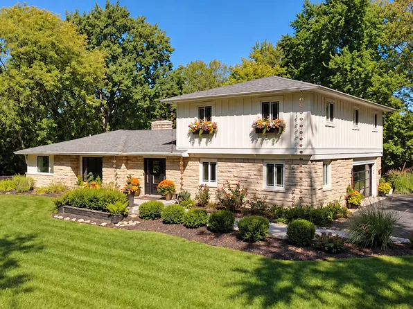 4176 E 116th St, Carmel, IN 46033
