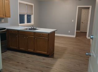 521 Main St #3A, Damariscotta, ME 04543