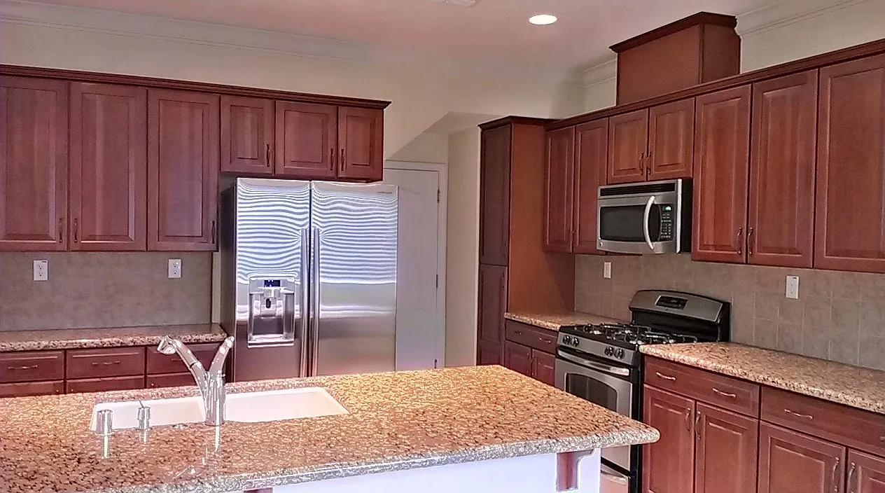 Charming, spacious 2 story home in Camden Place in Citrus Heights — Photo 3