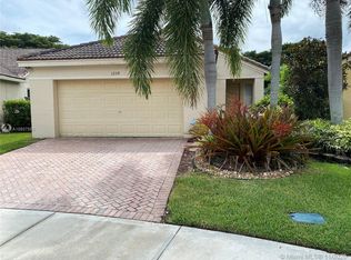 1259 Sabal Trl, Weston, FL 33327