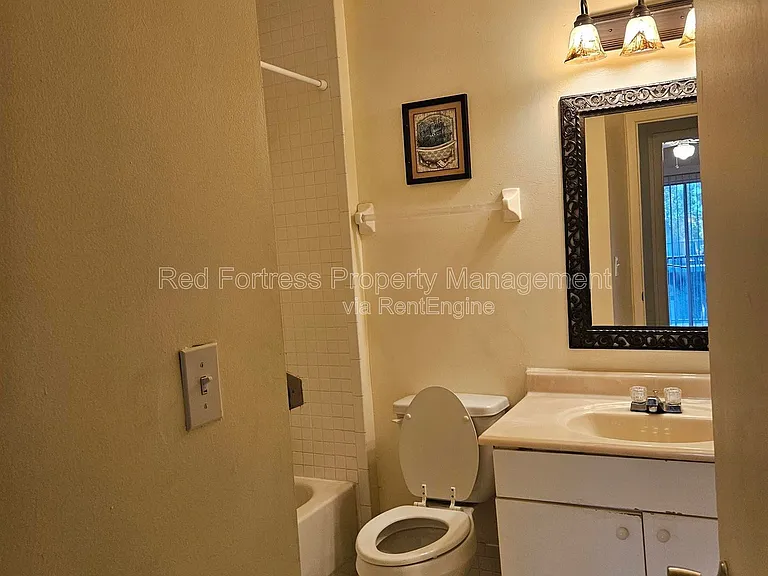 3419 Winkler Ave #516 — Photo 5