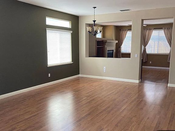 2nd image of 9292 Salmon Creek Dr