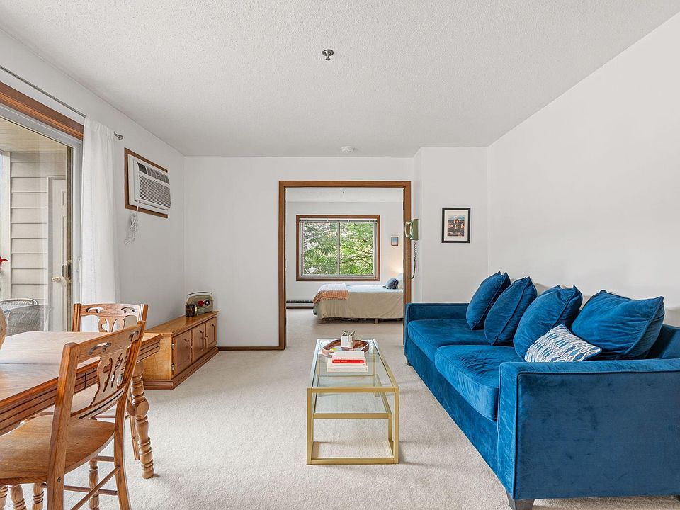1st image of 2100 Ridge Dr APT 22