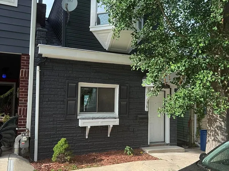 69 Pius St — Photo 14