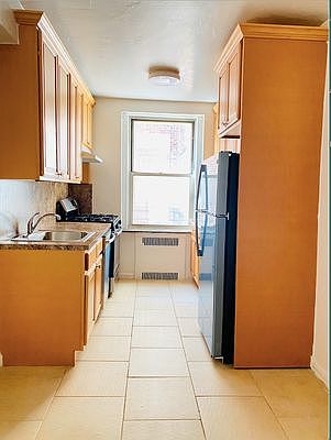 1st image of 41-43 39th Pl #4C