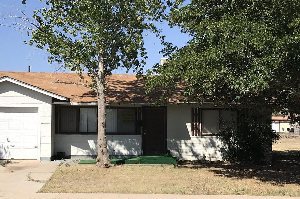 1st image of 1312 N Llano Dr