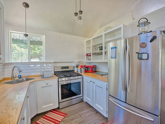 2nd image of 12-4288 Hilo St