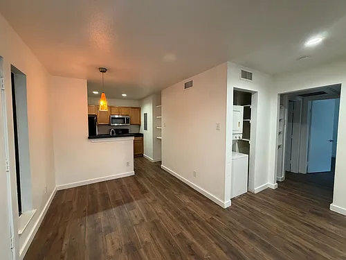 4125 Avondale Ave #209 Photo 1 4125 Avondale Ave #209 Photo 1