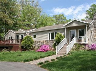 58 Bull Mountain Rd, Asheville, NC 28805