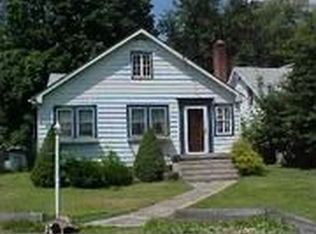16 Romca Rd, Poughkeepsie, NY 12603