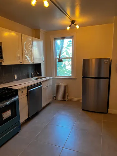 529 Park Ave #5 Photo 1