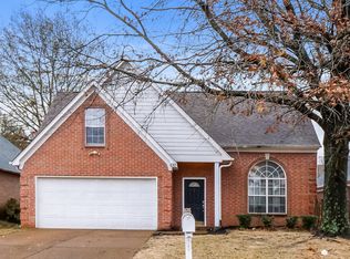 1012 Spanish Trail Ln, Cordova, TN 38018