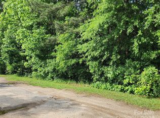 105 Mullis Cir, Lancaster, SC 29720