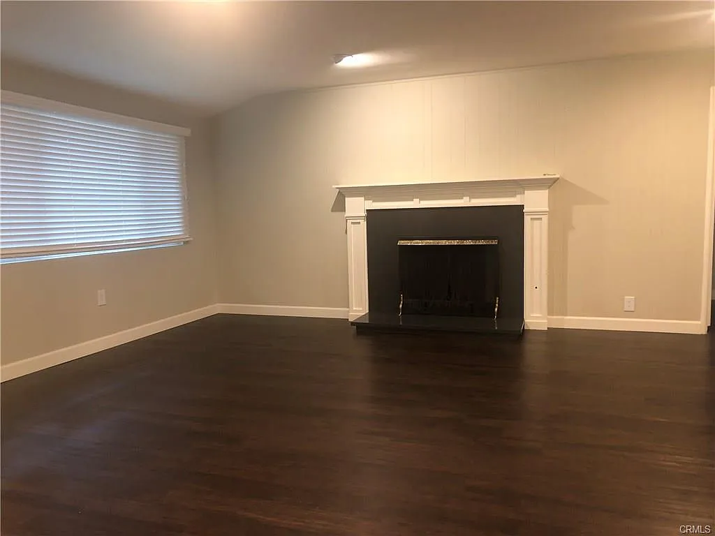 3 bed, 1852 sqft, $5,500 — Photo 4