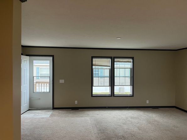 1 Eagle Ln #1EAGL, Beecher, IL 60401